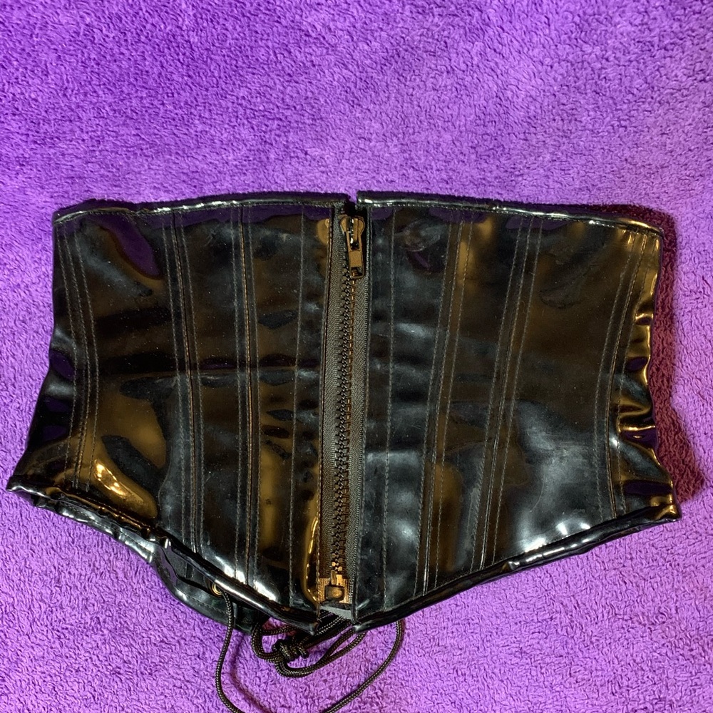Black shiny PVC underbust waist cincher